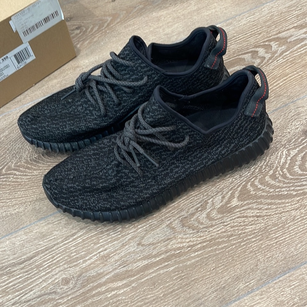 2015 Yeezy Boost 350 Pirate black V1 size 12 - Picture 3 of 5